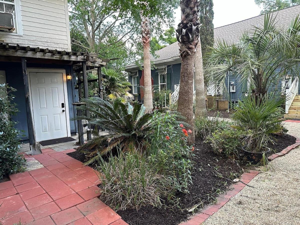 Bare Feet Bungalow -Close To Beach & Dog Friendly Gulfport Buitenkant foto