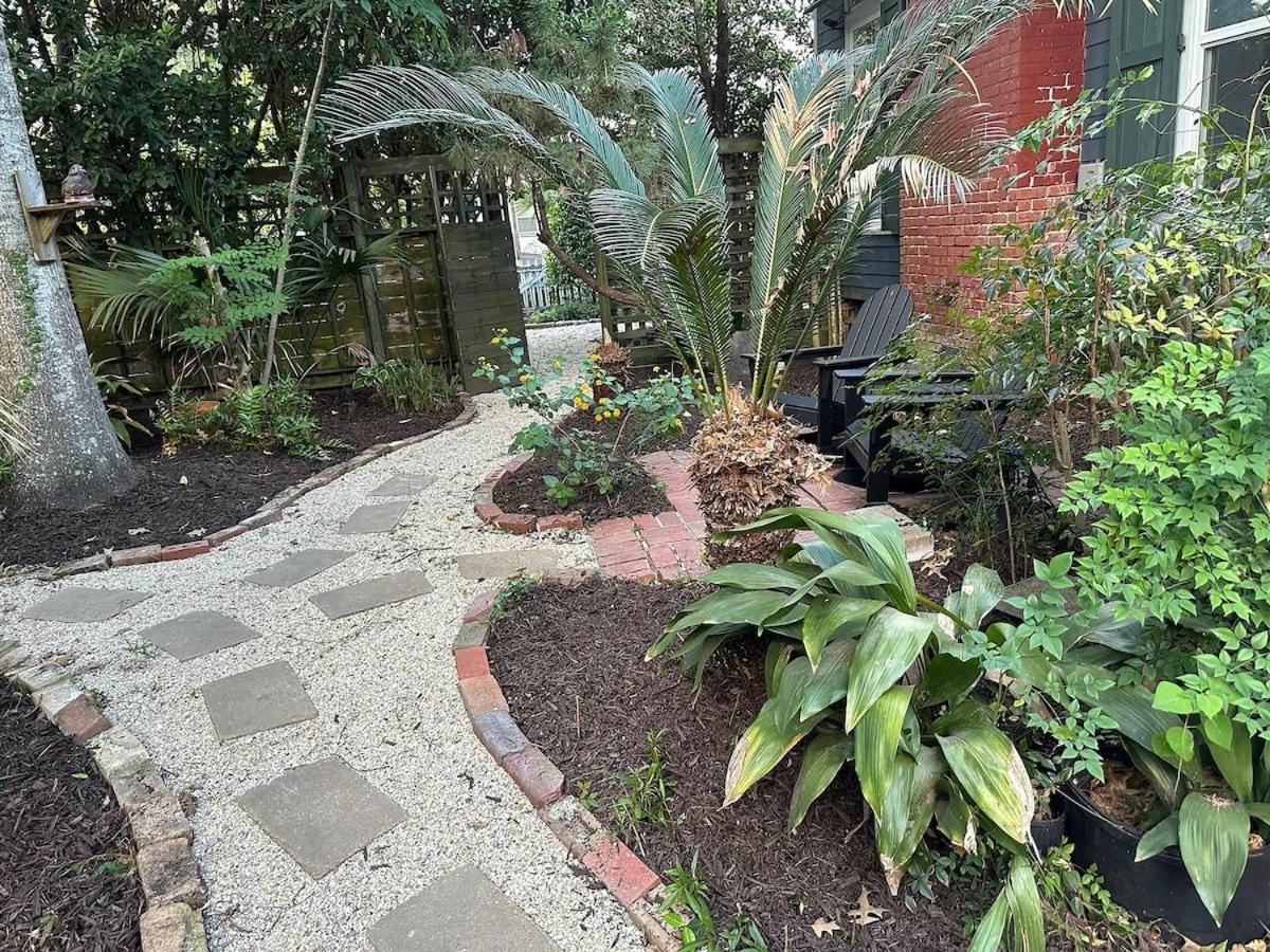 Bare Feet Bungalow -Close To Beach & Dog Friendly Gulfport Buitenkant foto
